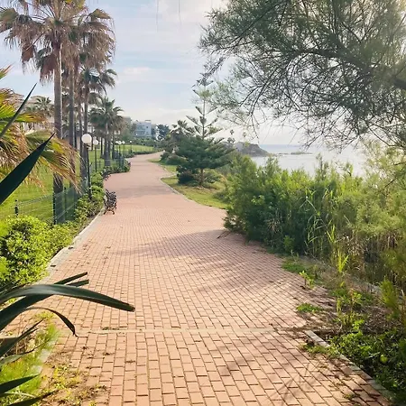 Jardines De Nueva Galera En * Estepona